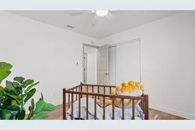 8405 Lake Ben Avenue, San Diego, CA 92119 - Photo 11