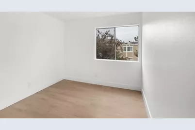 475 N Midway Drive #214, Escondido, CA 92027 - Photo 11