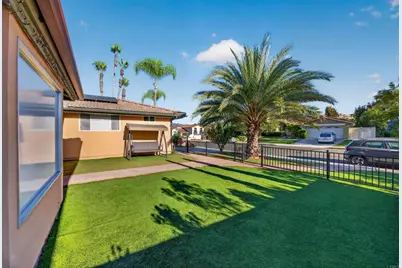 17892 Creciente Way, San Diego, CA 92127 - Photo 7