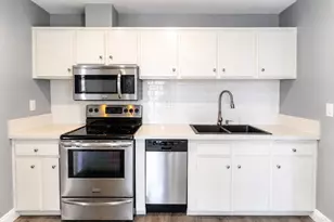 3050 Rue D’Orleans, San Diego, CA 92110 - Photo 5