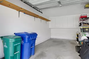 8025 Camino Kiosco, San Diego, CA 92122 - Photo 17