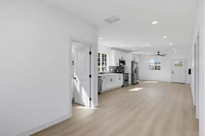 3019 23 Martin Avenue, San Diego, CA 92113 - Photo 15