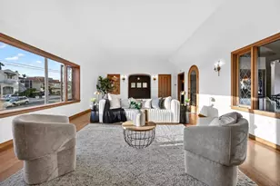 2421 Brant St, San Diego, CA 92101 - Photo 11