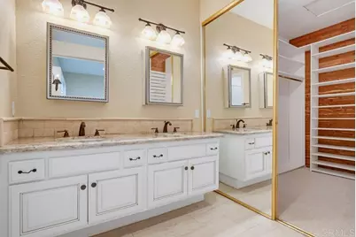 3 Sunrose, Irvine, CA 92603 - Photo 29