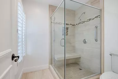 3 Sunrose, Irvine, CA 92603 - Photo 33