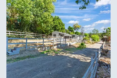 33 Empty Saddle Lane, Rolling Hills Estates, CA 90274 - Photo 49