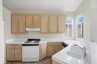 1351 Serena Cir, Chula Vista, CA 91910 - Photo 3