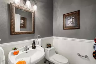 28315 Meadow Glen Way, Escondido, CA 92026 - Photo 17