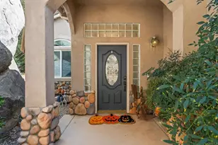 28315 Meadow Glen Way, Escondido, CA 92026 - Photo 3