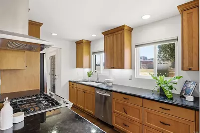 5261 Rincon St, San Diego, CA 92115 - Photo 5