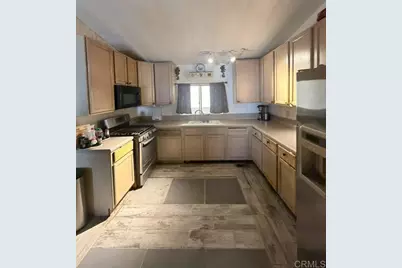 237 Imperial Avenue, Thermal, CA 92274 - Photo 3