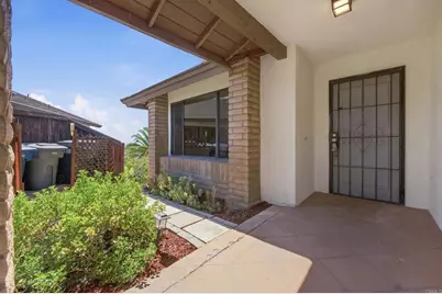 2032 Fiesta, Escondido, CA 92027 - Photo 47