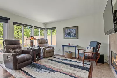 1048 Torrey Pines Road, Chula Vista, CA 91915 - Photo 13