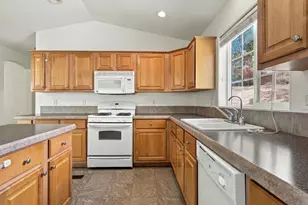 18453 Ramona View Dr, Ramona, CA 92065 - Photo 3