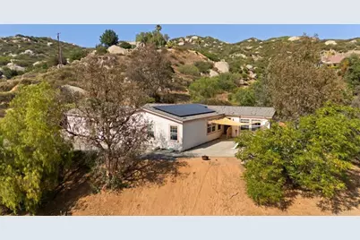 18453 Ramona View Dr, Ramona, CA 92065 - Photo 13