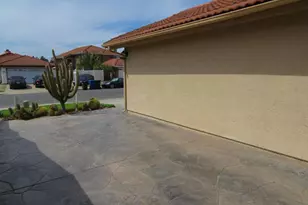 1085 Winding Oak Dr, Chula Vista, CA 91910 - Photo 9