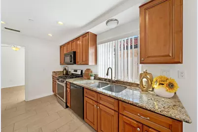 558 Cherry Vista Drive, Perris, CA 92571 - Photo 11