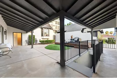 2421 Brant Street, San Diego, CA 92101 - Photo 33