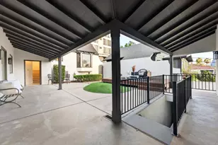 2421 Brant St, San Diego, CA 92101 - Photo 33