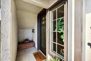 2421 Brant St, San Diego, CA 92101 - Photo 39