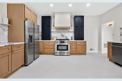 2421 Brant Street, San Diego, CA 92101 - Photo 15