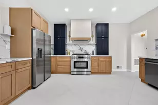 2421 Brant St, San Diego, CA 92101 - Photo 15