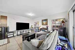 475 N Midway Dr, Escondido, CA 92027 - Photo 3