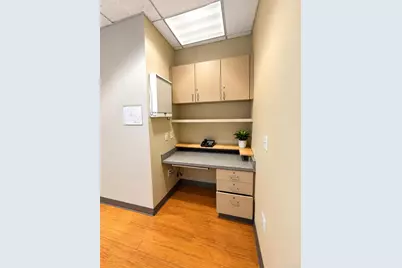 890 Eastlake Parkway #200, Chula Vista, CA 91914 - Photo 11