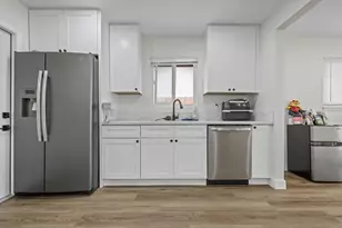 4951 57 Genesee Ave, San Diego, CA 92117 - Photo 5