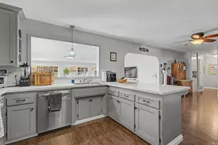 1354 Lindenwood Dr, El Cajon, CA 92021 - Photo 9