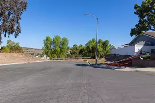 3620 3622 Wild Oats Ln, Bonita, CA 91902 - Photo 13
