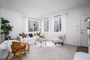 4338 Montalvo 3, San Diego, CA 92107 - Photo 1