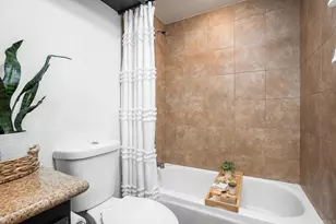 4338 Montalvo 3, San Diego, CA 92107 - Photo 17