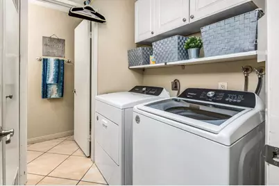 5257 Edge Park Way, San Diego, CA 92124 - Photo 17