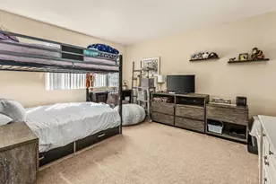 5257 Edge Park Way, San Diego, CA 92124 - Photo 15
