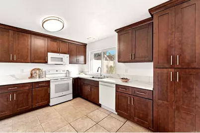 3330 Fairlomas Road, National City, CA 91950 - Photo 13