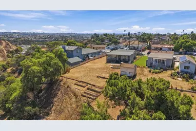 2959 Ridgeway Drive, National City, CA 91950 - Photo 43