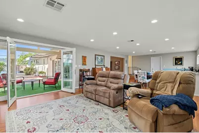 318 Rose View Place, Chula Vista, CA 91910 - Photo 19