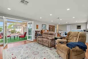 318 Roseview Pl, Chula Vista, CA 91910 - Photo 19