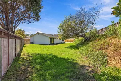 3850 Trieste Drive, Carlsbad, CA 92010 - Photo 37