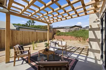 3850 Trieste Drive, Carlsbad, CA 92010 - Photo 31