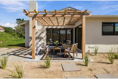 3850 Trieste Drive, Carlsbad, CA 92010 - Photo 33
