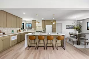 3850 Trieste Dr, Carlsbad, CA 92010 - Photo 11
