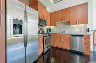 1025 Island Ave, San Diego, CA 92101 - Photo 5