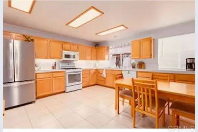 934 Lafayette Place, Chula Vista, CA 91913 - Photo 17