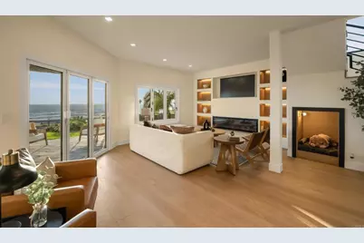 2371 San Elijo Avenue, Cardiff by the Sea, CA 92007 - Photo 13