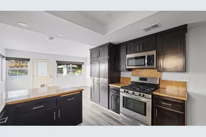 2053 Clearwater Place, Chula Vista, CA 91913 - Photo 11