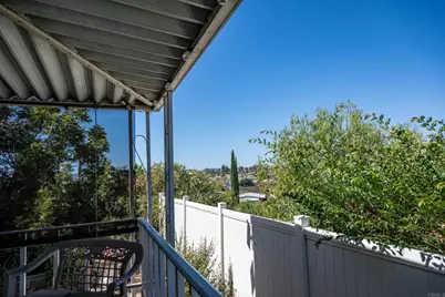 38353 Via La Paloma, Murrieta, CA 92563 - Photo 11
