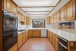 351 G Ave, Coronado, CA 92118 - Photo 11