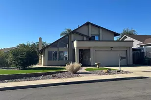 10735 Valor Pl, Santee, CA 92071 - Photo 9